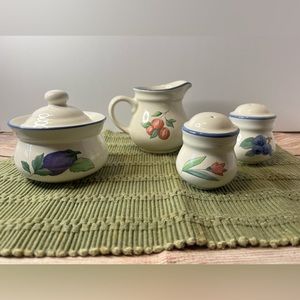 Pfaltzgraff Summer Garden  compleater set nwot
